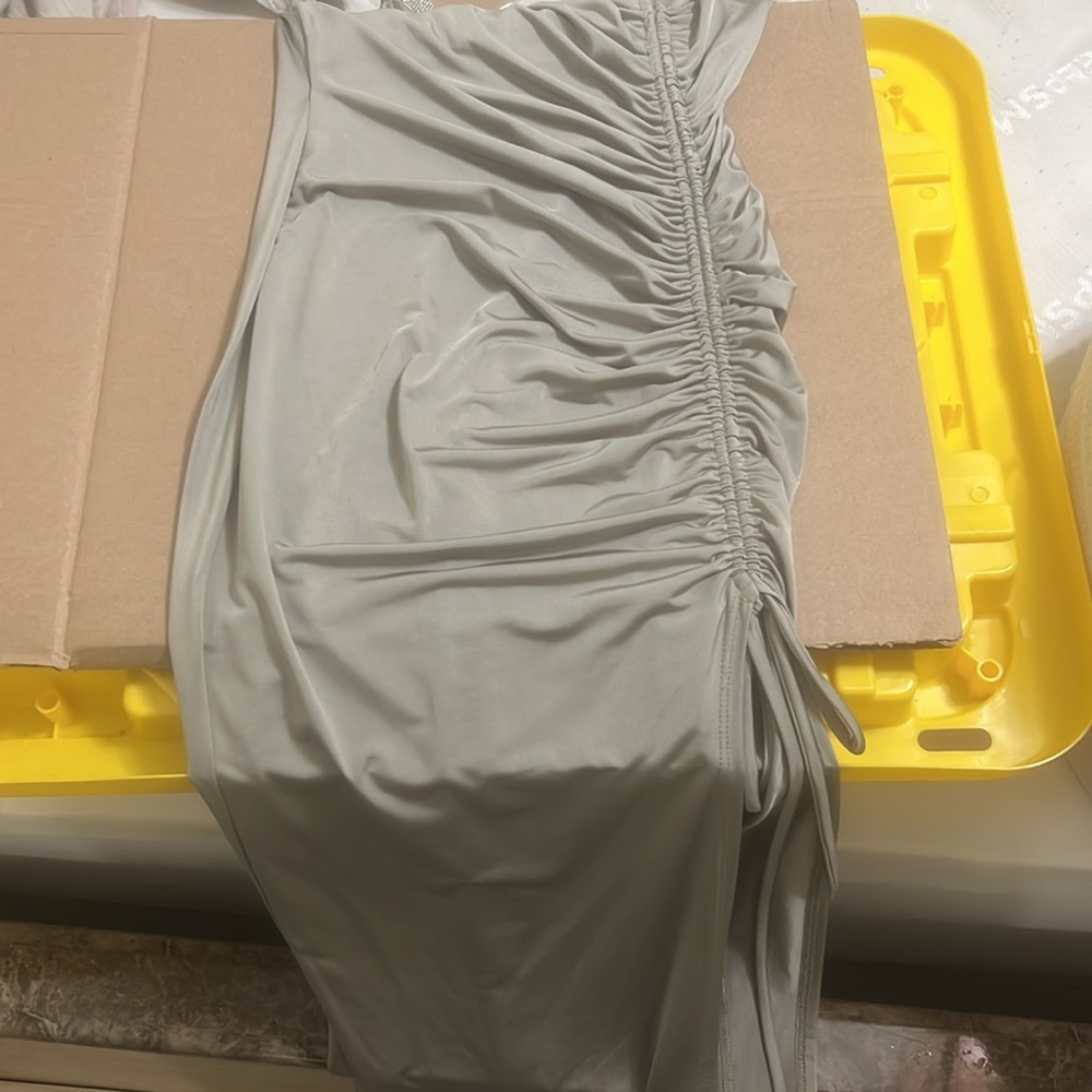 Prom Dress - Picture 4 of 4